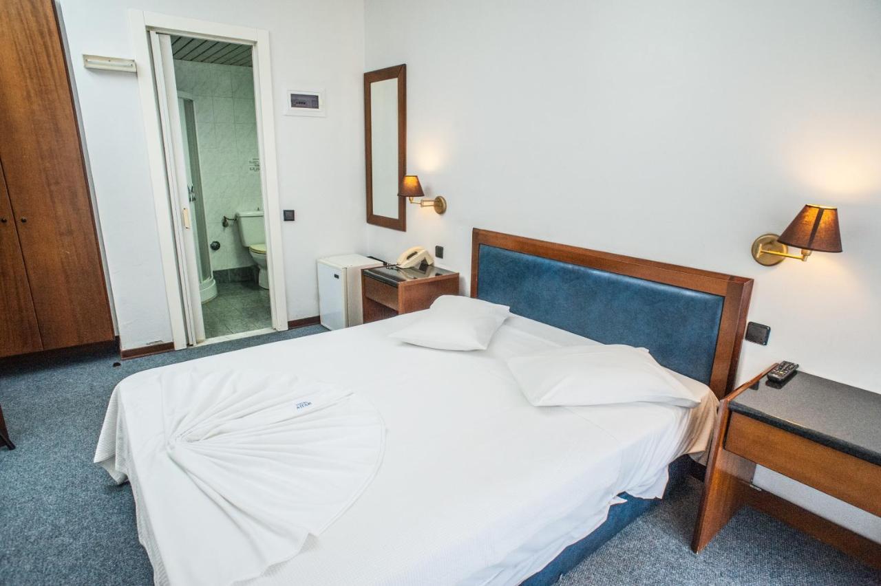 Hotel Aigli Peraía المظهر الخارجي الصورة